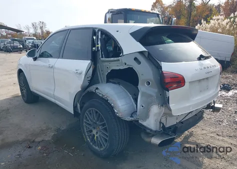 2018 Porsche Cayenne Platinum Edition z USA, uszkodzony, nr VIN WP1AA2A22JKA03807